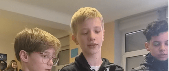 Valorisation de travaux de création de chants, aidés par&nbsp;l&rsquo;IA